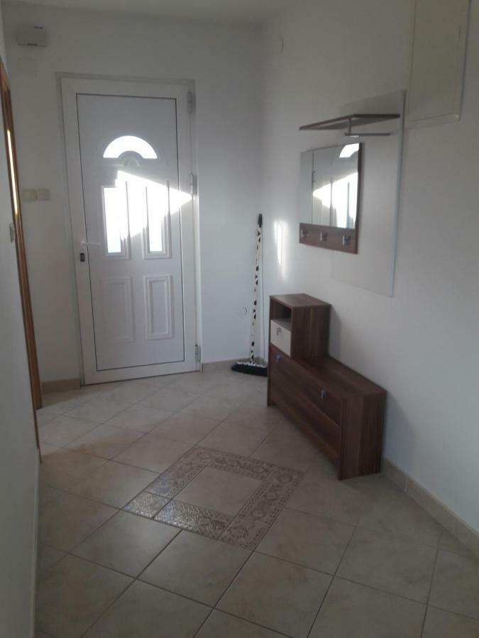 Apartmani Kuzmic Vrsi Εξωτερικό φωτογραφία